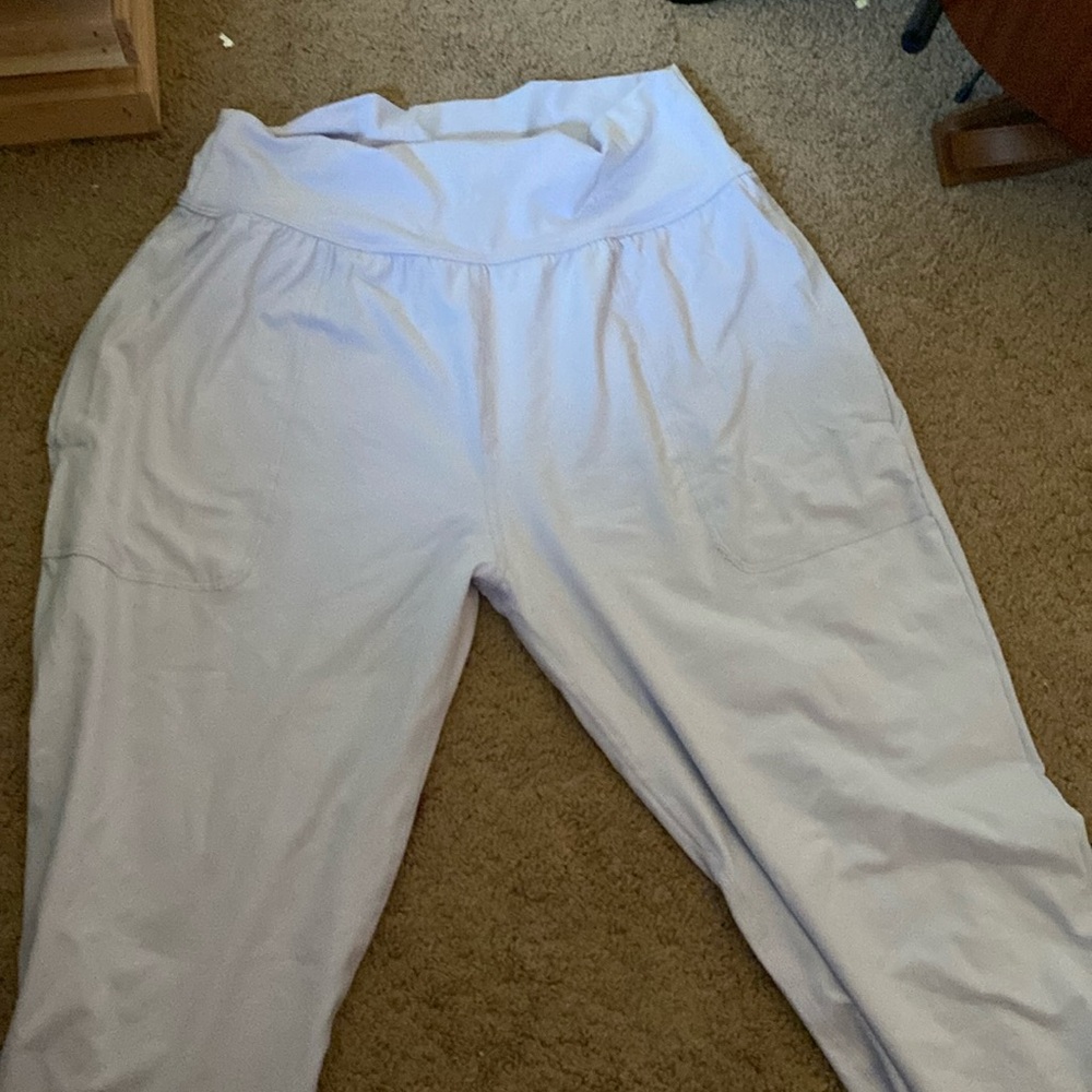 Purple loose leggings worn once